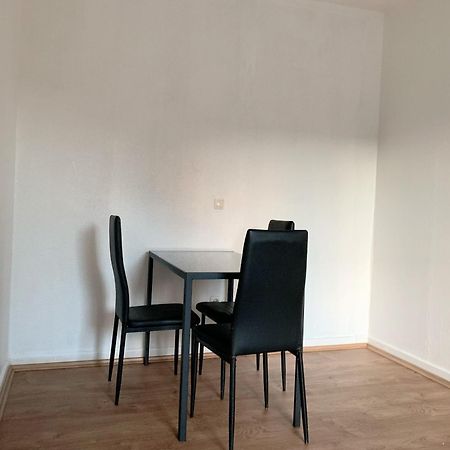 Moebliertes Wohnung Am Geroweiher Moenchengladbach Quarto foto
