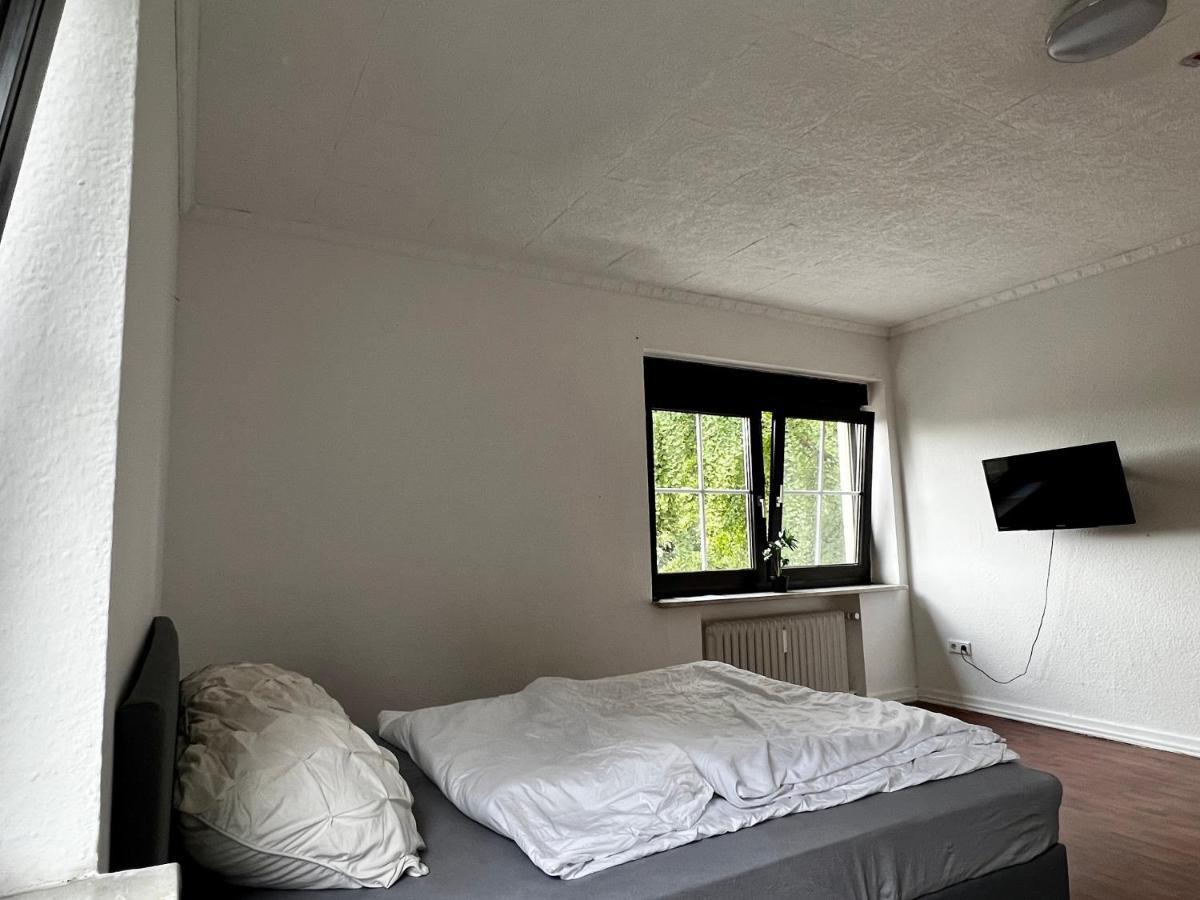 Moebliertes Wohnung Am Geroweiher Moenchengladbach Exterior foto