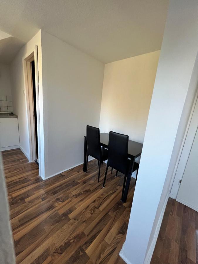 Moebliertes Wohnung Am Geroweiher Moenchengladbach Exterior foto